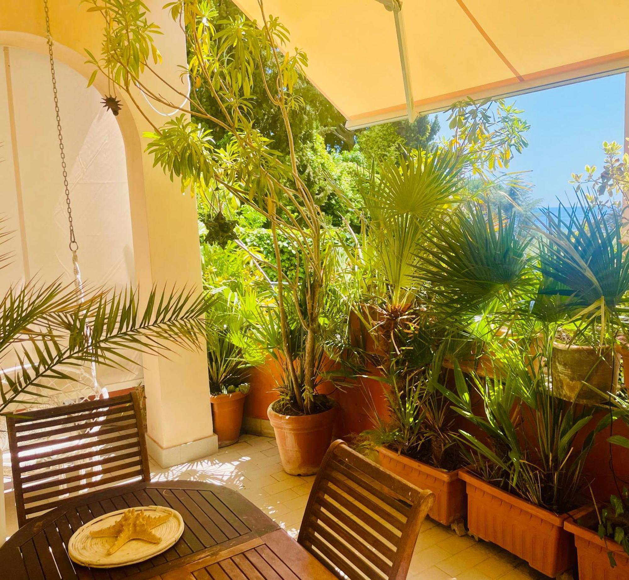 Nervi Residenziale A Due Passi Dal Mare Apartment Genoa Bagian luar foto